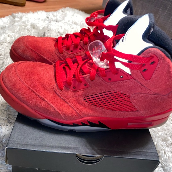 Jordan 5 Retro (red suede) (deadstock) - Picture 2 of 2